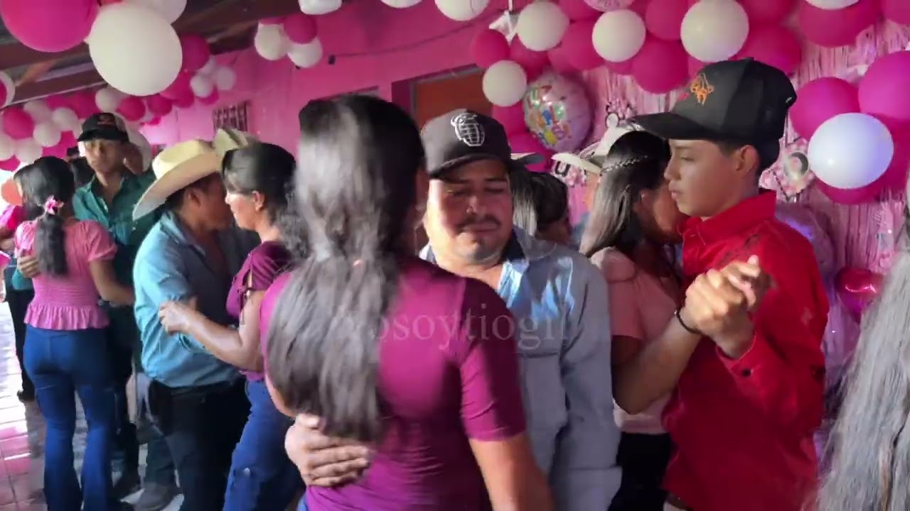 No la sueltes mira que bailazo en el sauce Chiquimula 