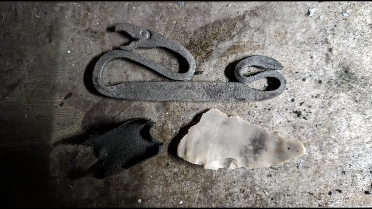 Forging the Wyrm Flint Fire Striker & Making Char Cloth