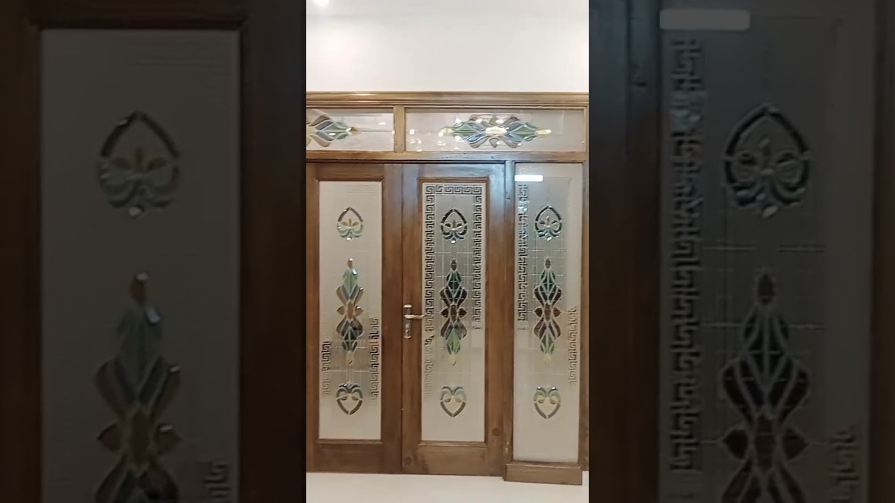 Drawing Dining Partition wood frame in glass new design