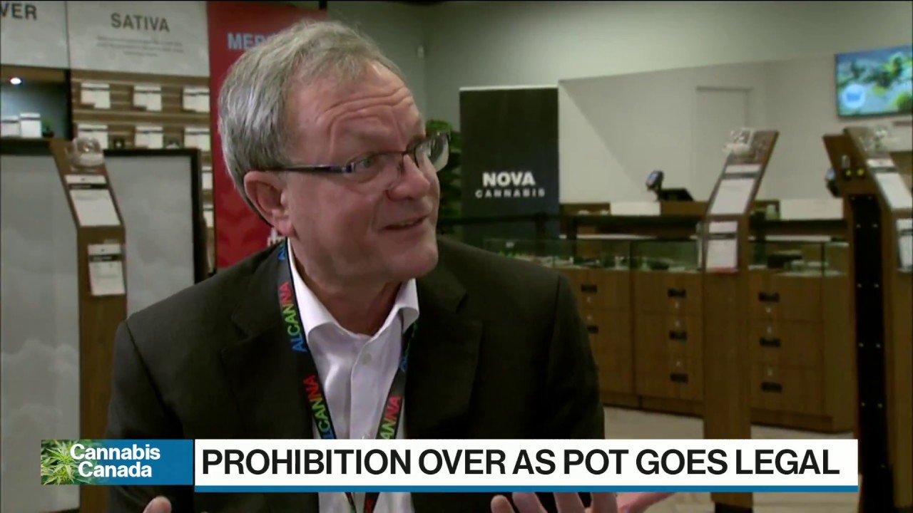 Alcanna's brick-and-mortar stores open for cannabis sales in Alberta