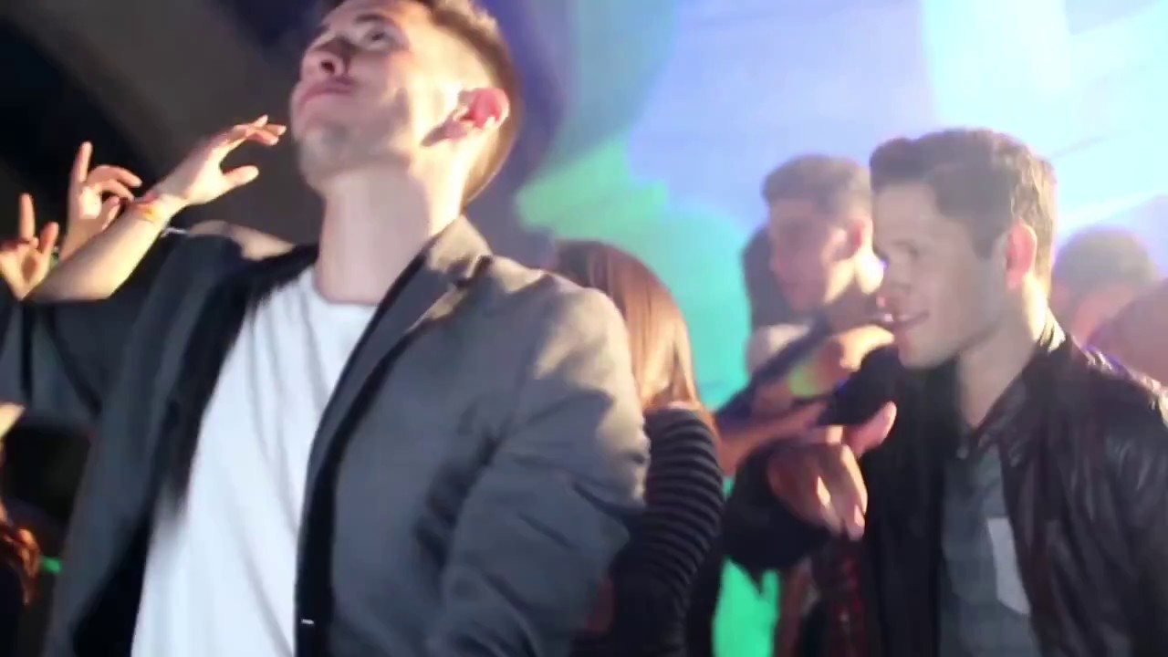 Alex Branch  Brosste Moor - Baila