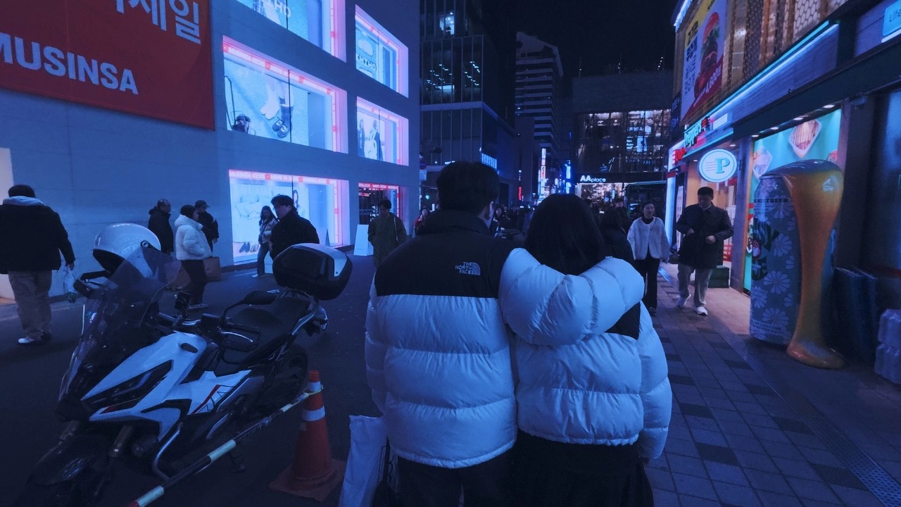 Seoul at Night | Walking the Streets of Hongdae