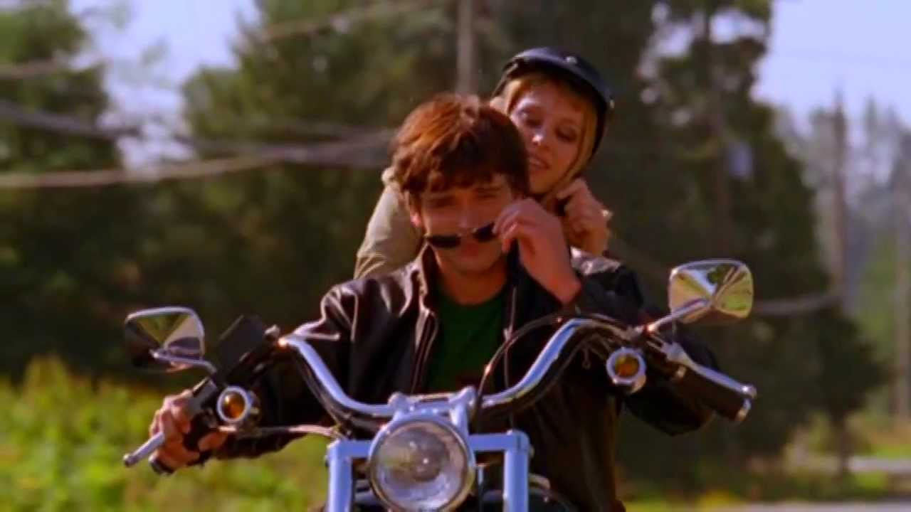 Smallville (2 season) -   Take my hand