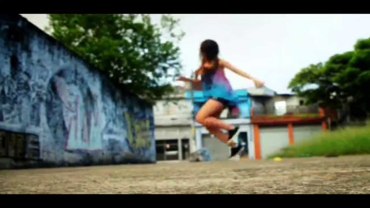 Lari Lunguinho - 1 Year Dance ‹.. FREE STEP ..›