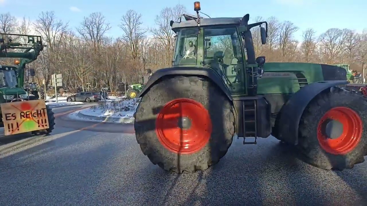 Bauern-Demo Dithmarschen Meldorf Kreisel 08.01.2024