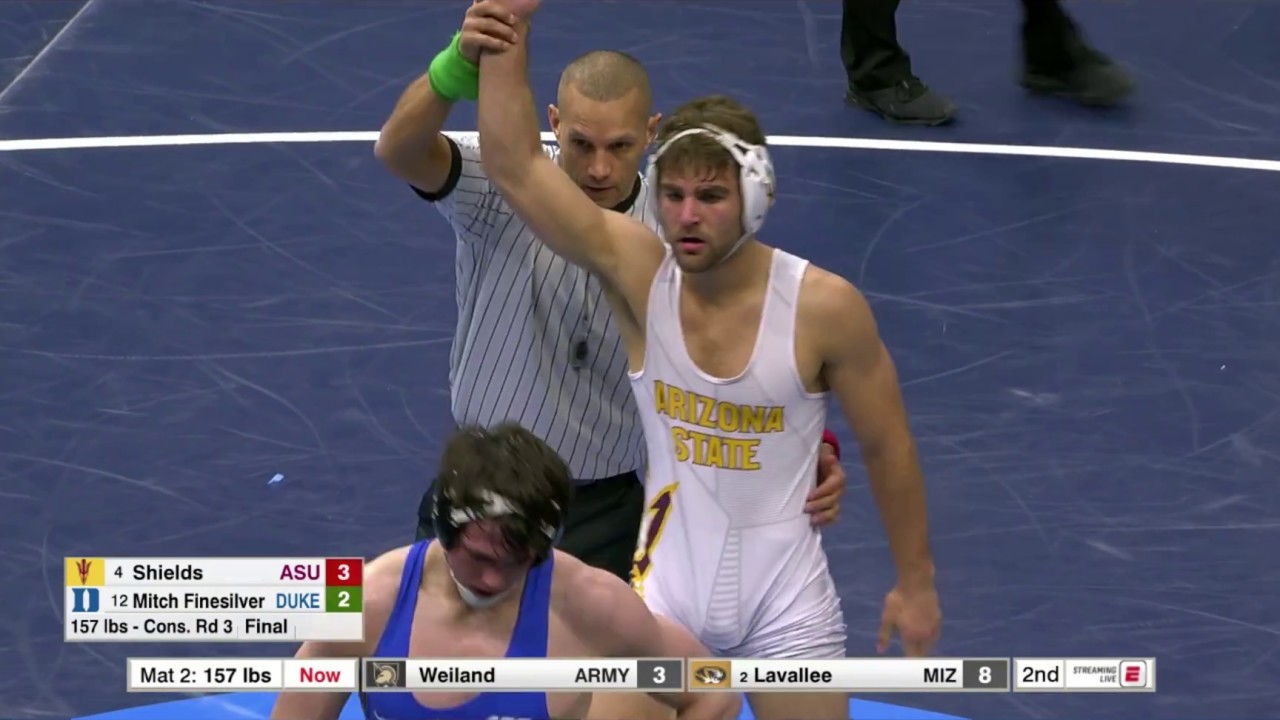 157lbs: Josh Shields (Arizona State) dec Mitch Finesilver (Duke)