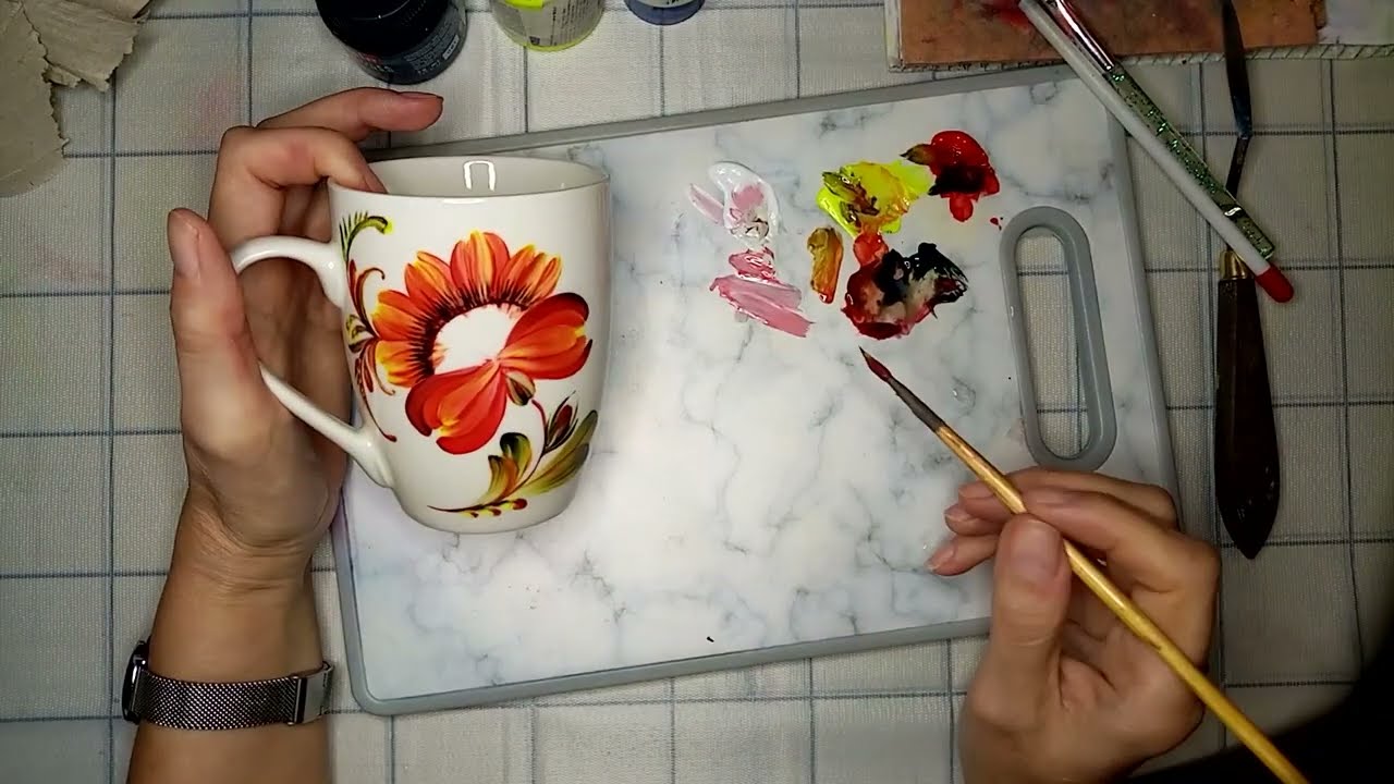 Роспись чашки акрилом, 