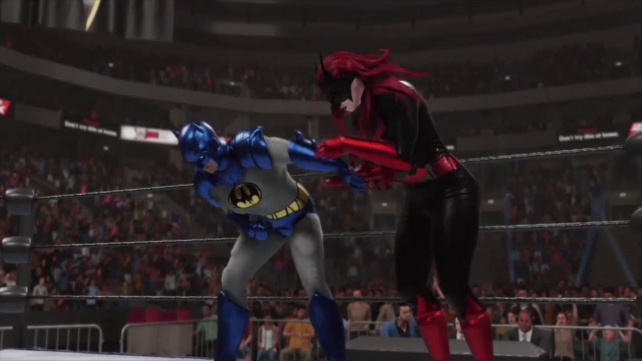 BATWOMAN VS BATMAN