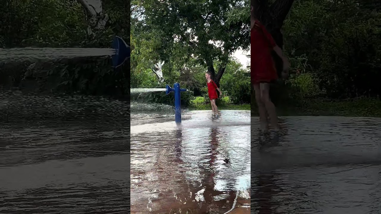 Robert&rsquo;s Summer Fun 💦 | Drumheller Spray Park #Drumheller #Canada #SprayPark #Shorts