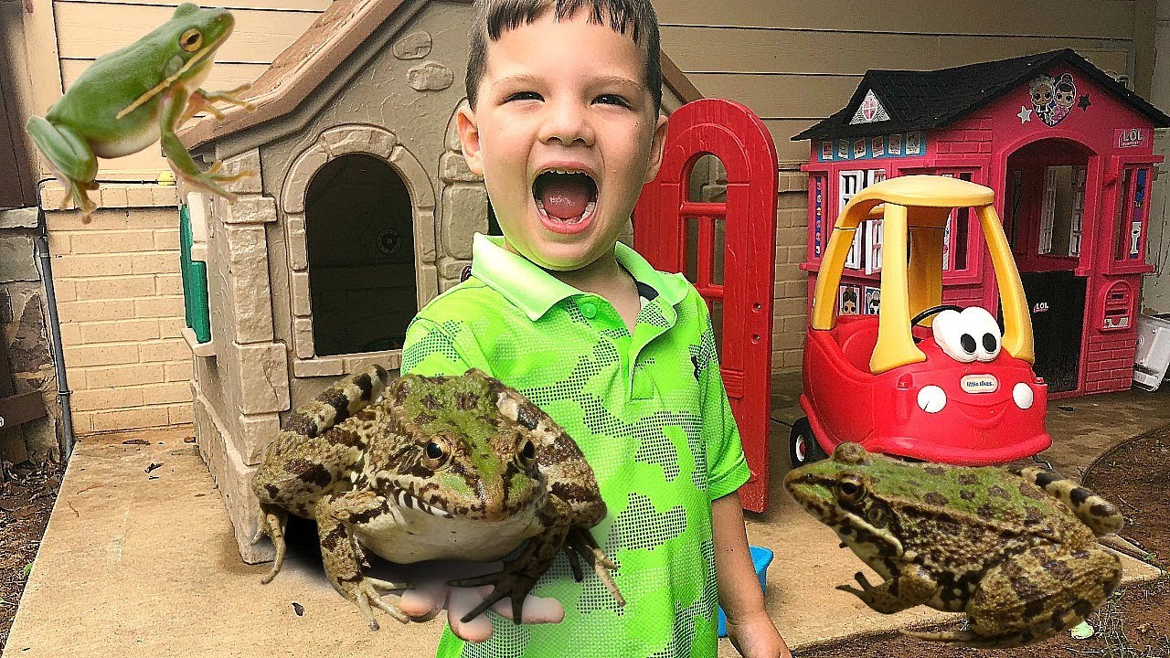 Caleb Play Outside With FROGS and Bugs Pretend Play!