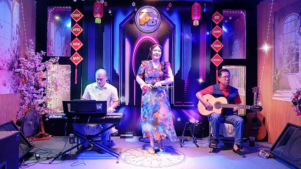 Ca Khúc: Thư Tình Em Gái/Sáng Tác: Quý Phi/Trình Bày: Mỹ Dung
