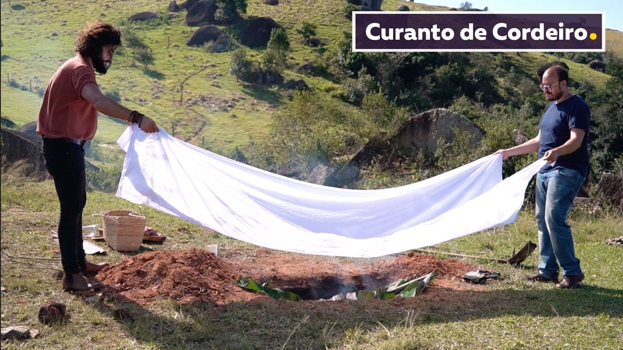 CORDEIRO ASSADO DEBAIXO DA TERRA ft. Guto Quirós | Pequenos Produtores | Temporada de Inverno