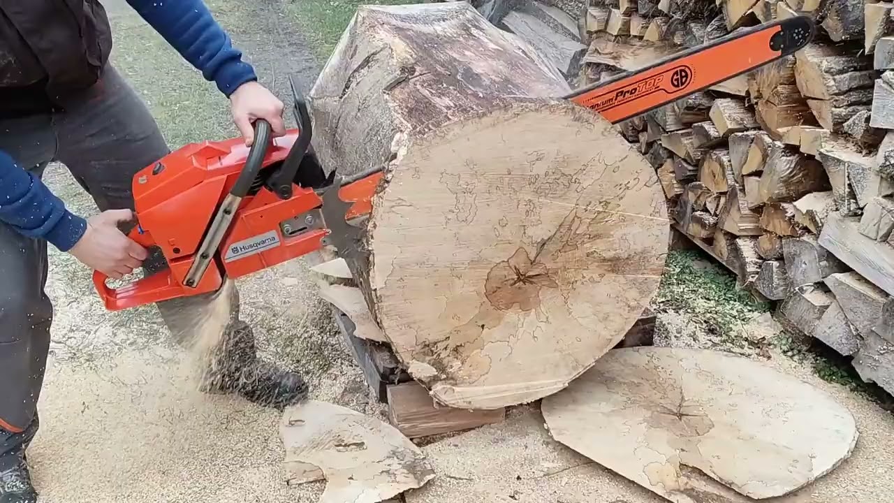 Husqvarna 3120XP Chainsaw with 42