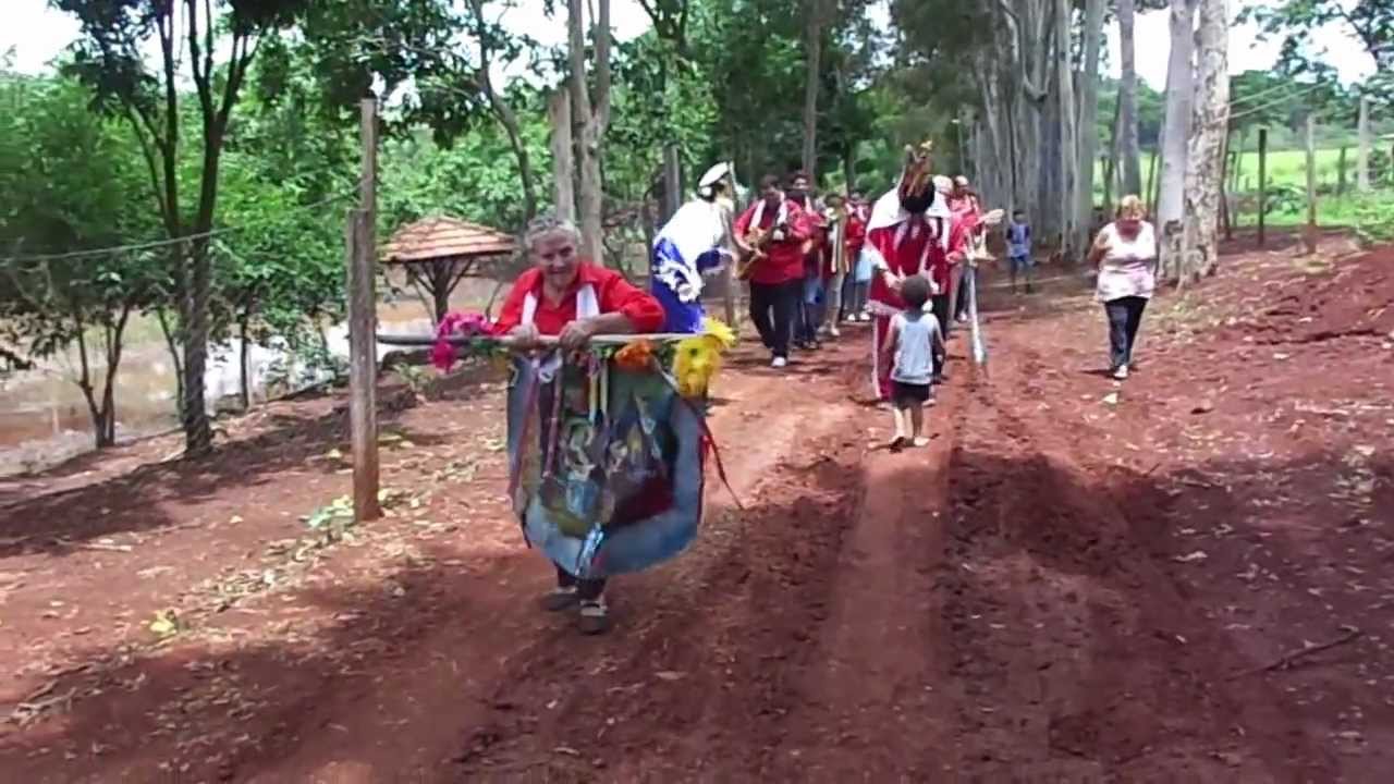 Folia de Reis Irmãos Adolfo no Sitio em Cajuru