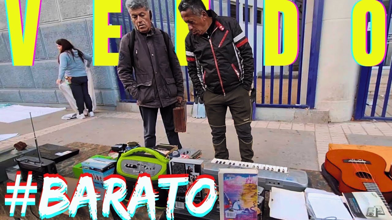 VENDIENDO REGALOS DE SUSCRIPTORES EN FERIA DE VALPARAISO #FERIANDO#FERIADELASPULGAS#DINOSAURIOTV