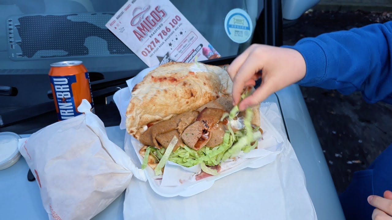 Donner Meat on Naan for the FIRST Time 🥙🍔 | Plus a Cheeky Burger 