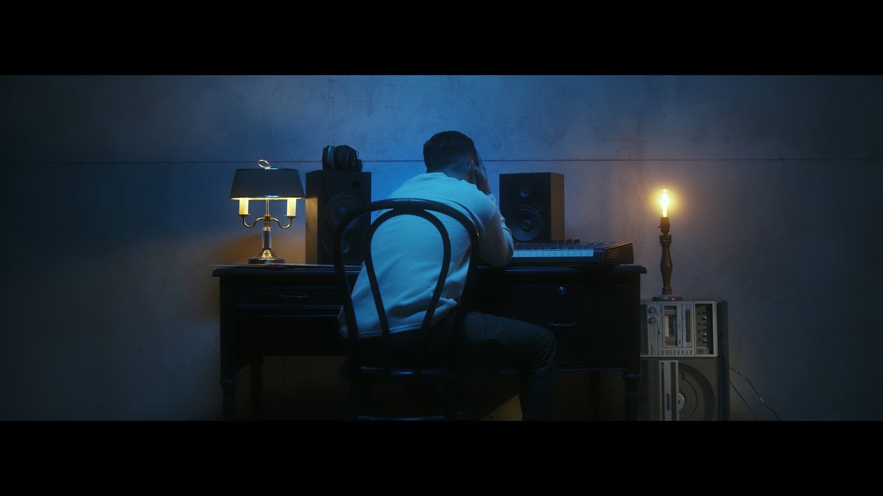 N&aacute;ndez - Vete (Official Video)