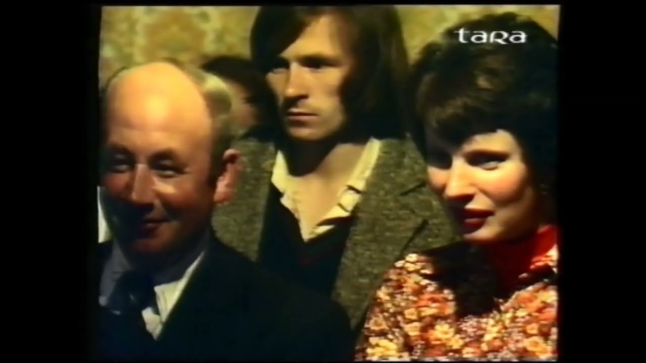 Roma Casey, Edel McWeeney & Paul Brady - Jigs