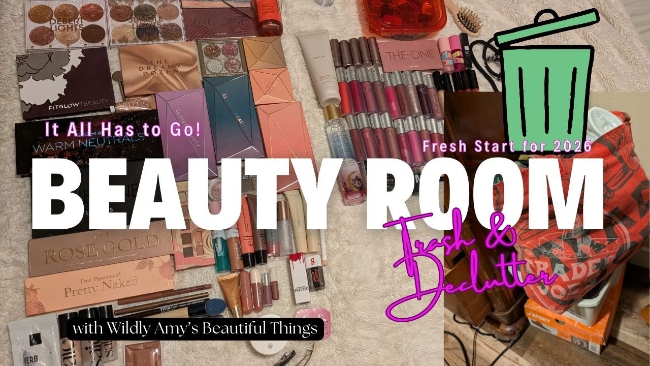 It All Needs to Go!  Out with the Old. Empty, Declutter, Trash. 🗑️