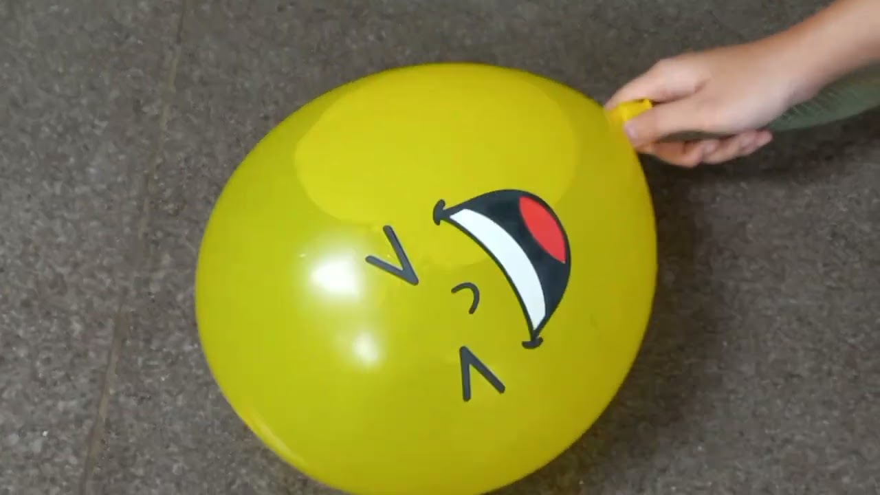 SERU !! Mengisi Balon Dengan Air Sampai Meletus