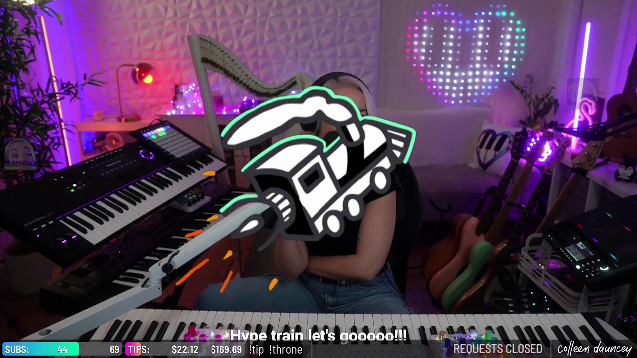 ☆ Song requests, live looping, & chatting ☆