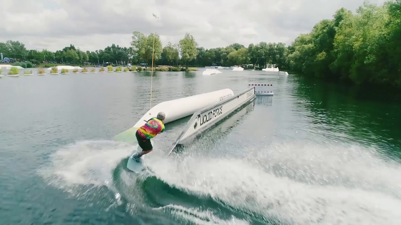 Junior Boys | Plastic Playground 2019