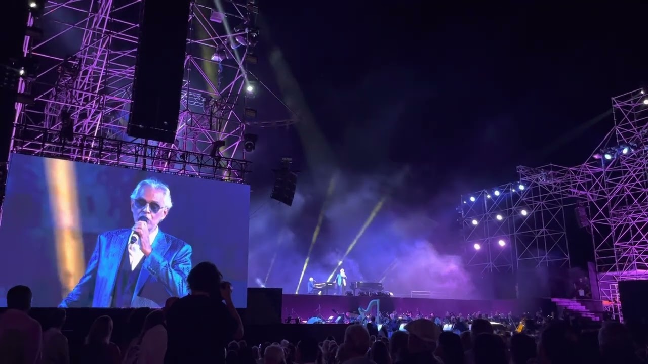 Andrea Bocelli and Claudio Baglioni - piano bar medley, live from Teatro del Silenzio 2022