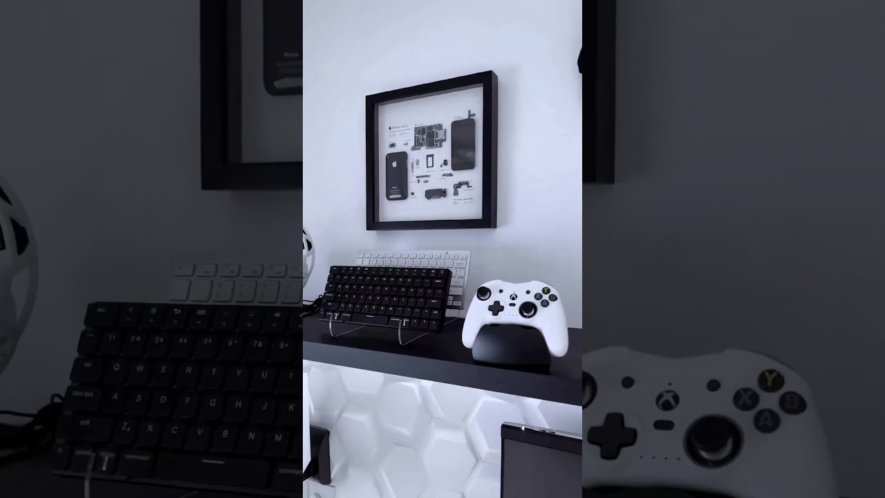 Black and White Gaming Setup 💻