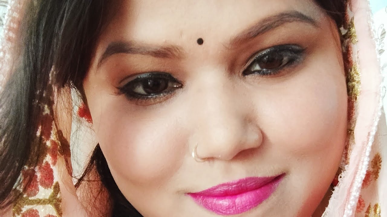 प्यार करना है तो इतना करो,कि कोई और तुम्हें देखे भी तो जल जाए। ￼￼💯🥰🙏🔥👍💐🌷