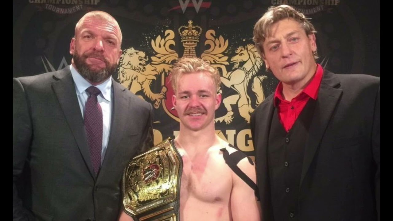 What is WWE doing with the Los Americanos gimmick?🤦‍♂️