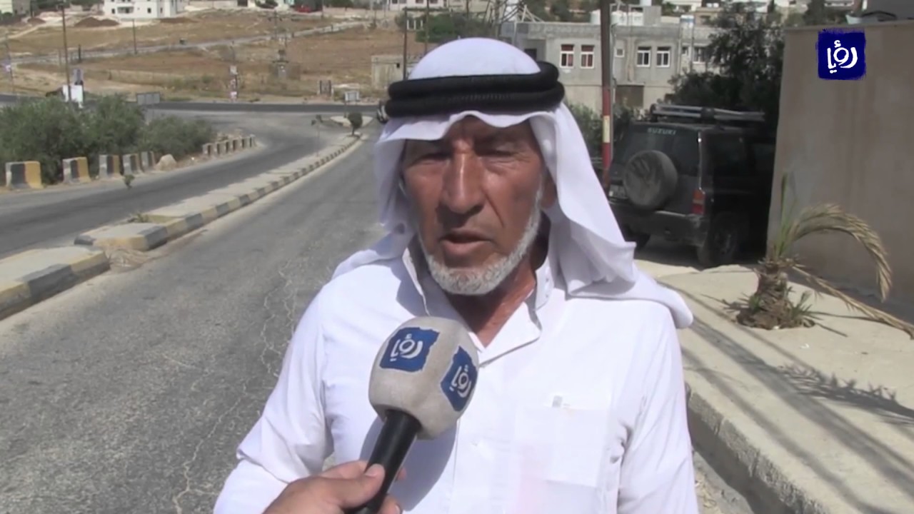 احتجاجات مستمرة لأهالي قرية سال بسبب انقطاع المياه - (26-7-2017)