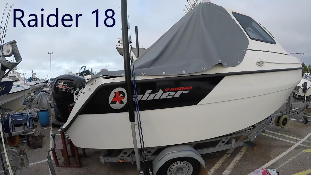 Raider 18 - Fishing.