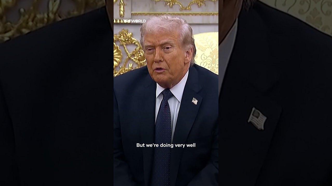 Трамп заявляет о разрушении иранской системы обороны и выражает опасения по поводу смены режима.