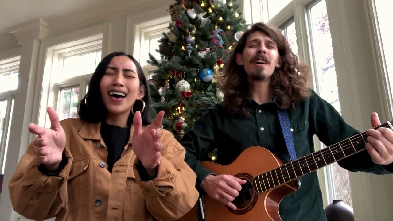 Silent Night - #ChristmasCarolsLive (feat. Wesley Nilsen and May Angeles)