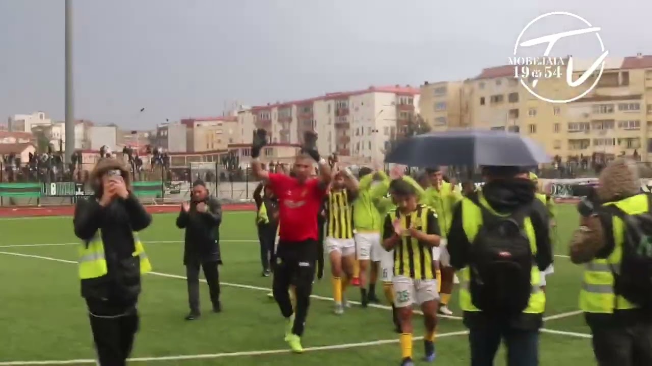 MOB 1-2 USMH: Le fair play des supporters du MOBejaia 