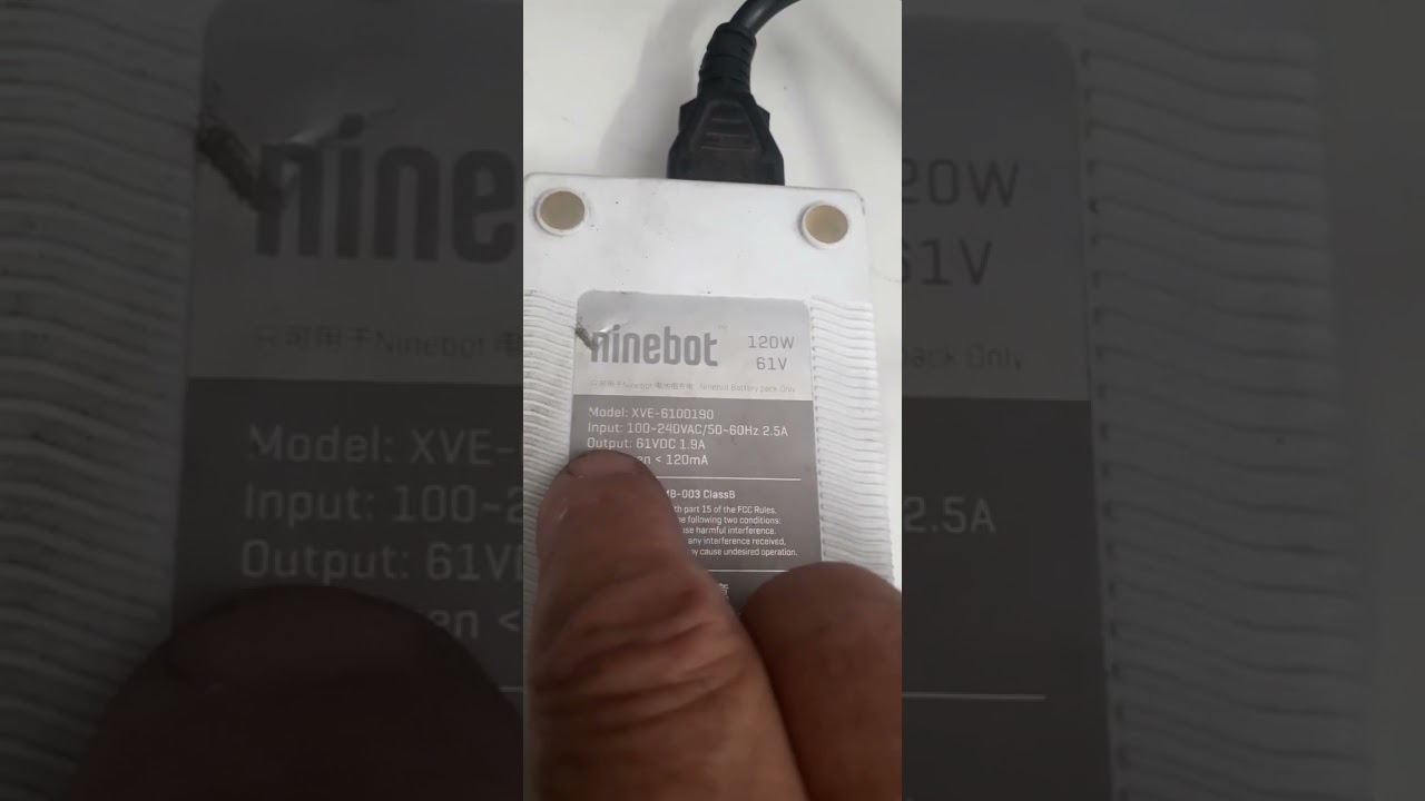 Defeito carregador ou no  monociclo?