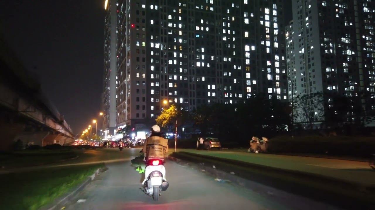 Cầu Thăng Long nay đã có đèn sáng