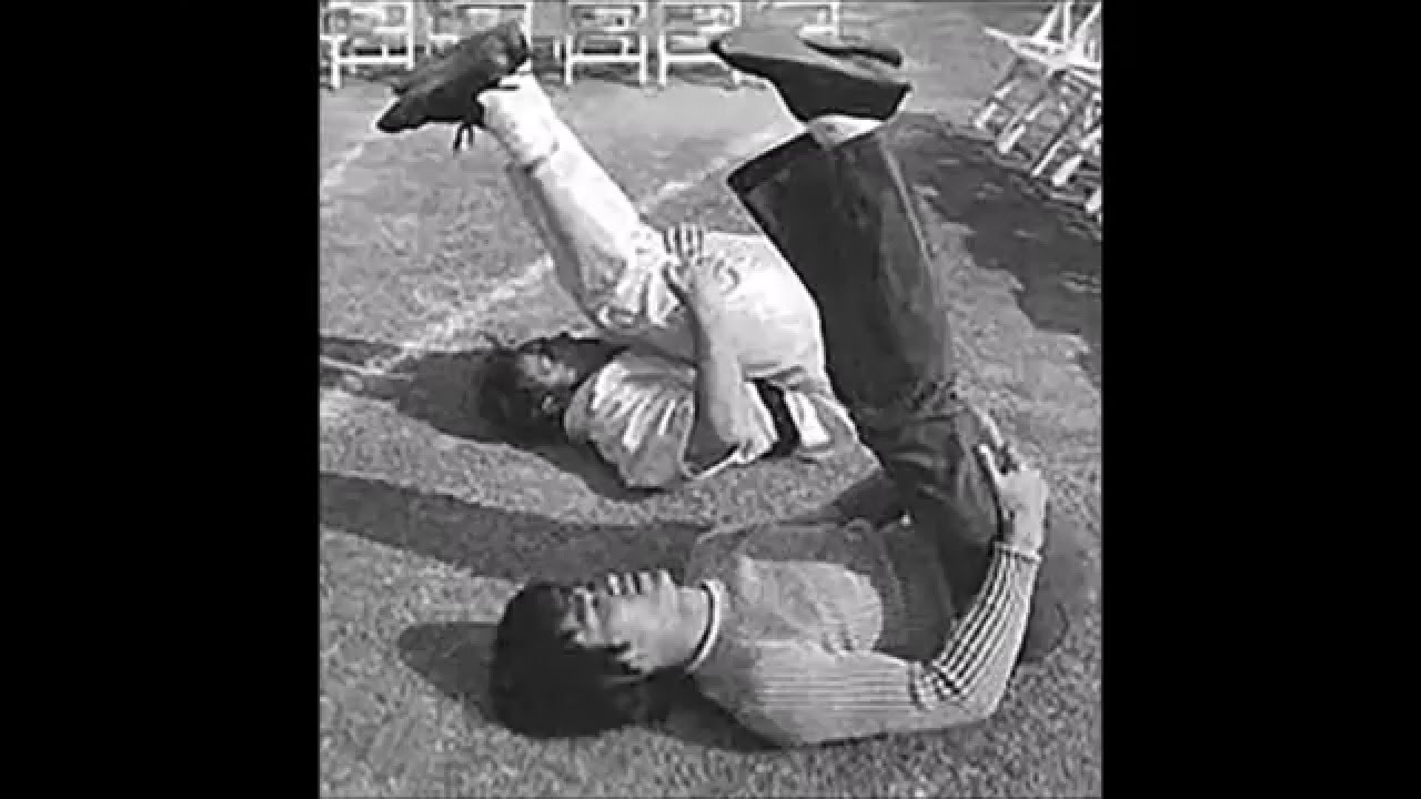 Bruce Lee Stretching Photos