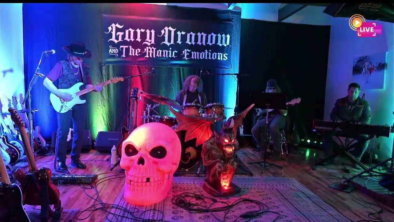 Apache No. 50  - 11/04/2025 Halloween - Livestream - The Gary Dranow Band