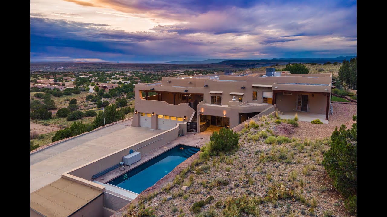 14 Calle Del Cerrito, Placitas, NM  87043