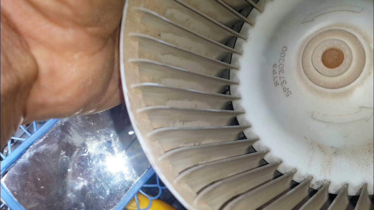 probleme bruit dans le moteur chauffage dacia sandero