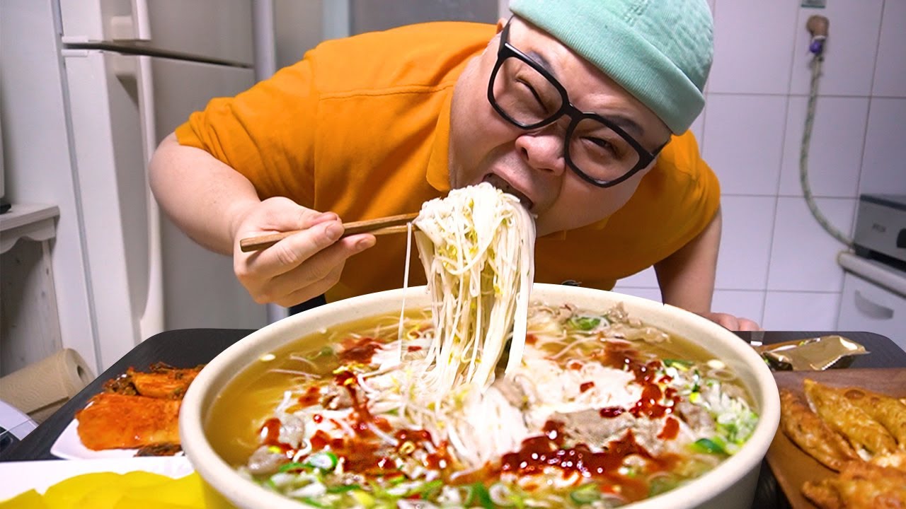 쌀 한가마니 들어간 쌀국수? ㅋㅋ│쌀국수 8개 먹방 Vietnamese Rice Noodles pho Mukbang Eatingshow