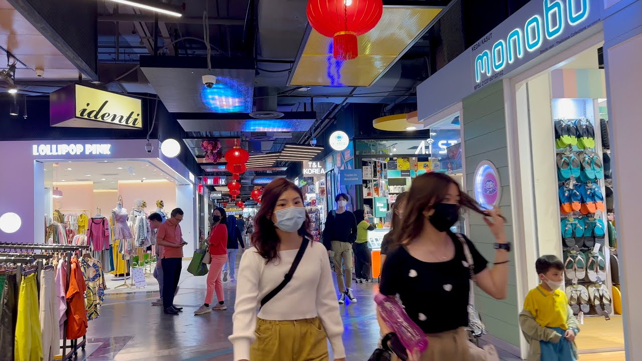 4K Walking in Kuala Lumpur Sunway Pyramid - Lunar New Year Decorations - Shopping - Iceskating