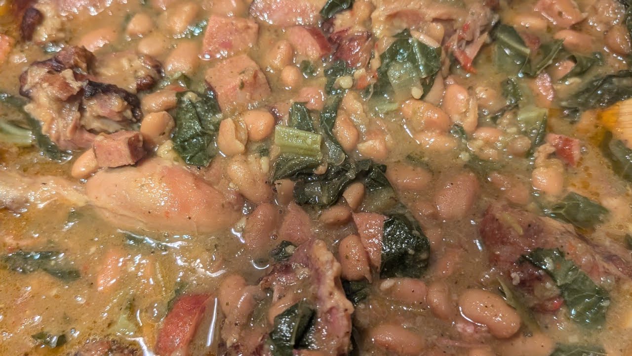 Cooking Pinto Beans & Collard Greens with Turkey, Chicken and Sausage 🦃