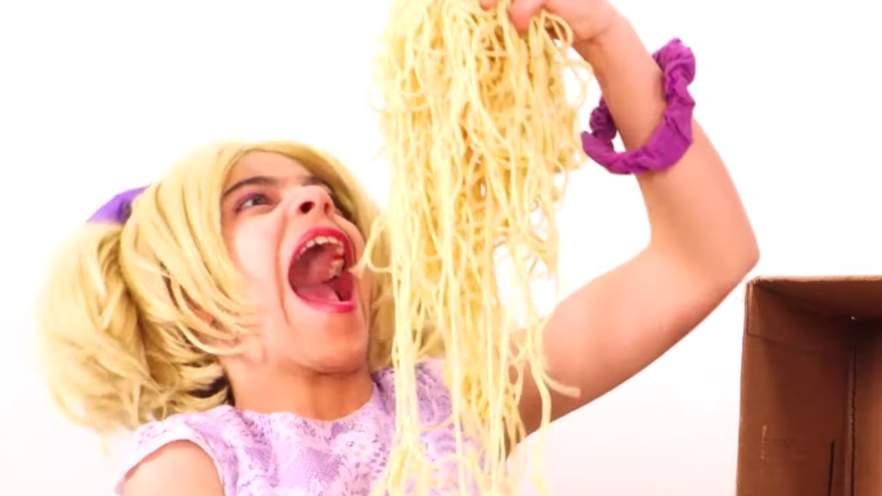 Too many Spaghettis 🍝 What's In The Box Challenge and more Kiddyzuzaa 👑Princesses in Real Life