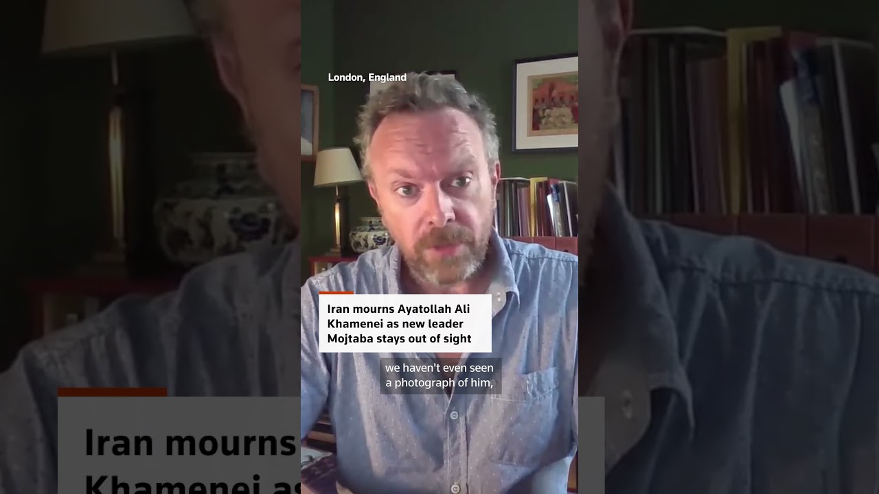 Почему лидер Ирана не появился на похоронах Хаменеи?