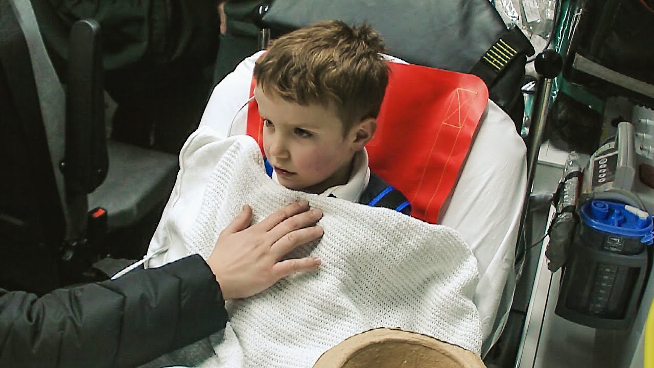 Ambulance S15E03 | School Run Collision: Crashes, Heart Attacks & New Life in Yorkshire 🚑💔👶