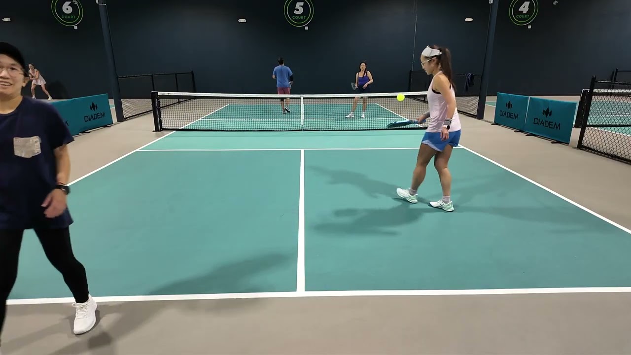 Pickleball - Pickle Point SW 20 - Diane/Shelley vs John/Hue Game 2