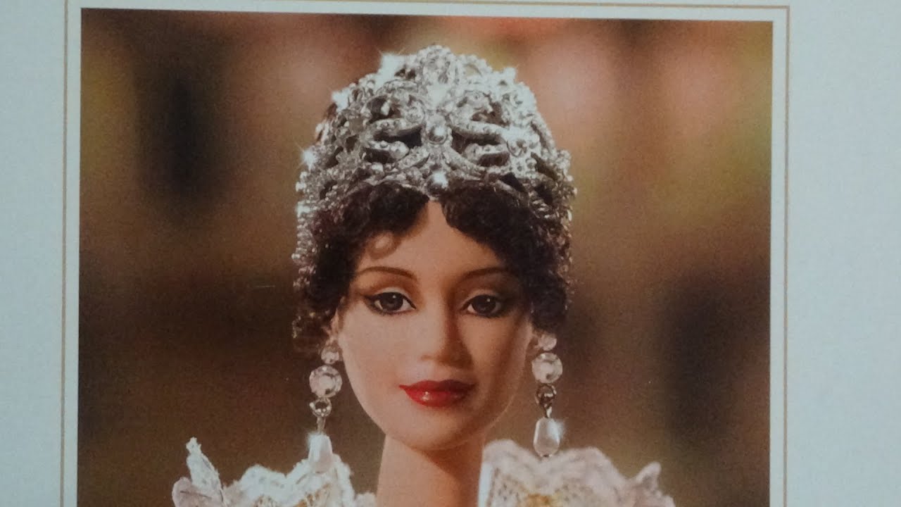 Barbies in the store!! Gold Label, Silver Label,  Silkstone, Pin-up Girls and Dolls of the World