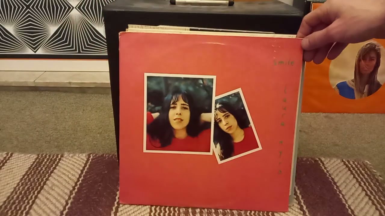 Находки виниловых пластинок &mdash; в основном из магазинов Fountain Records в Манчестере и Covers33 в ...